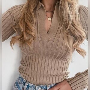Ash Mystery - Pale Brown ribbed Knit Top with hoodie